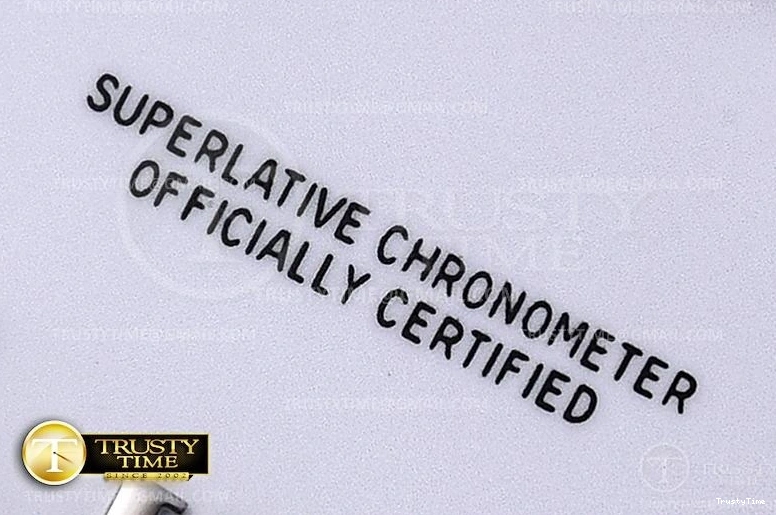 1019 RDD0224F – DayDate 36mm Vibrant 705